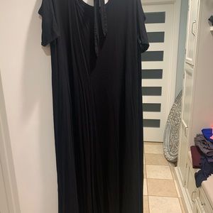 Open shoulders. Floor length